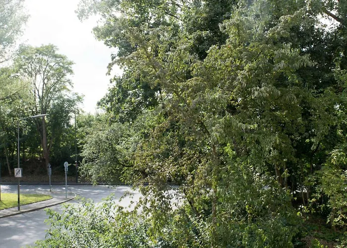 Work And Balcony Apartmán